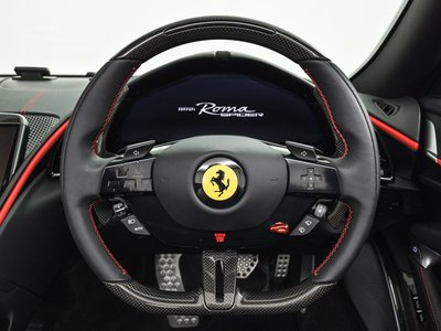 2025 Ferrari ROMA SPIDER 照片 14