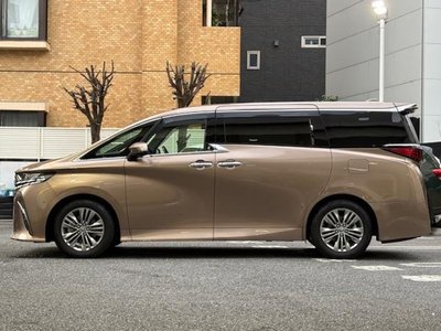 TOYOTA ALPHARD - 7