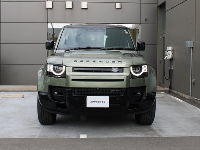 LAND ROVER DEFENDER - 9