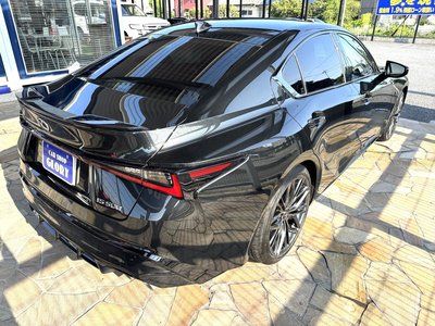 صورة مصغرة 77 لـ 2025 Lexus IS