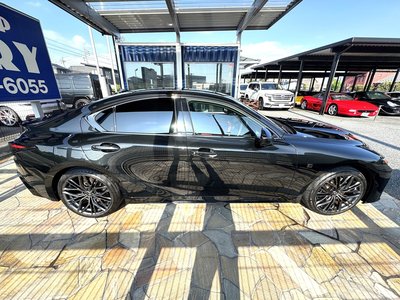 صورة مصغرة 79 لـ 2025 Lexus IS