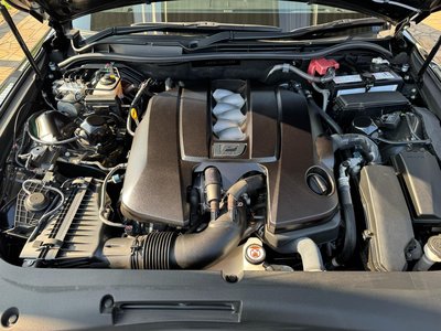 صورة مصغرة 39 لـ 2025 Lexus IS