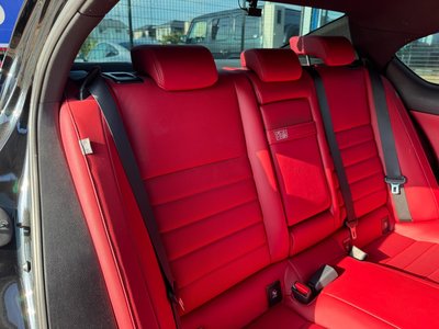 صورة مصغرة 49 لـ 2025 Lexus IS