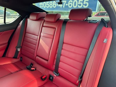 صورة مصغرة 50 لـ 2025 Lexus IS