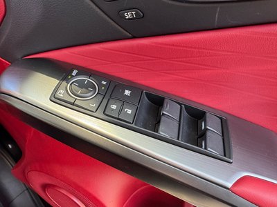 صورة مصغرة 26 لـ 2025 Lexus IS