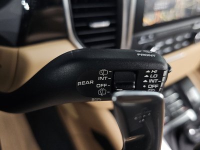 2016 Porsche MACAN — миниатюра 28