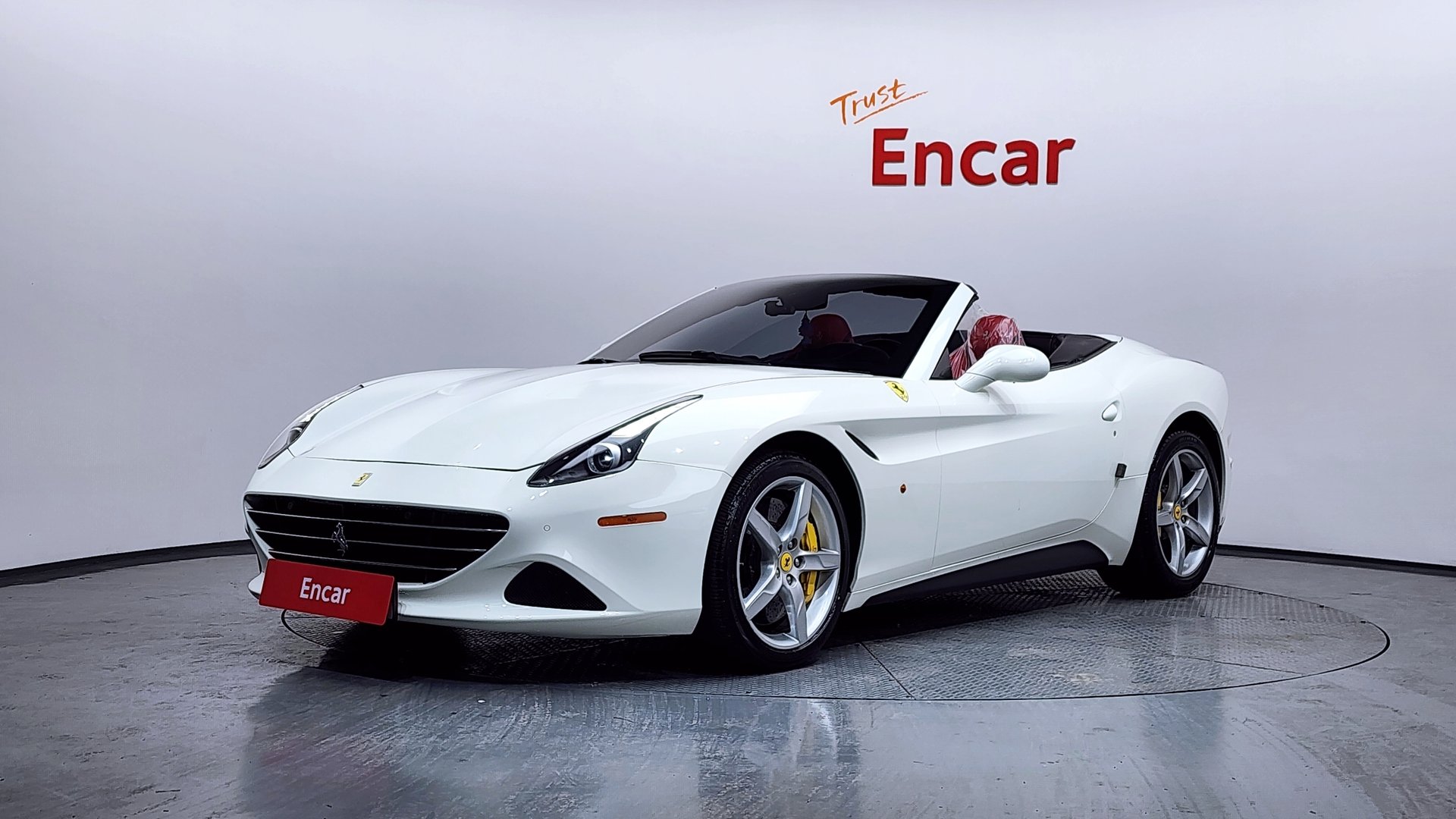 FERRARI CALIFORNIA - View 1