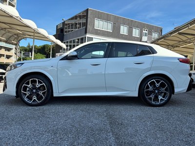 صورة 8 لـ 2025 BMW X2