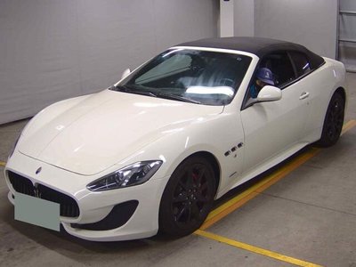 MASERATI GRANCABRIO - 4