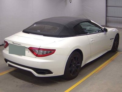 MASERATI GRANCABRIO - 5