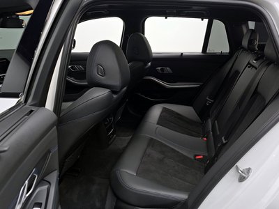 صورة مصغرة 11 لـ 2021 BMW 3 SERIES