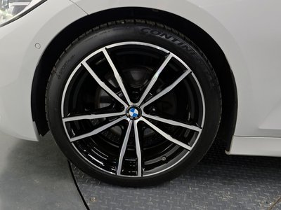 صورة 6 لـ 2021 BMW 3 SERIES