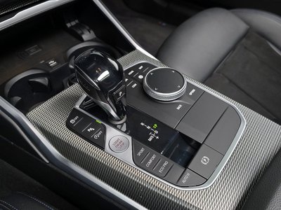 صورة 9 لـ 2021 BMW 3 SERIES