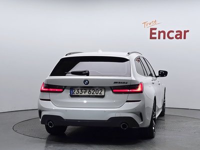 صورة 4 لـ 2021 BMW 3 SERIES