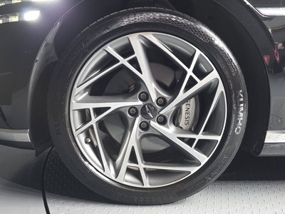 صورة 6 لـ 2022 Genesis G90 (RS4)