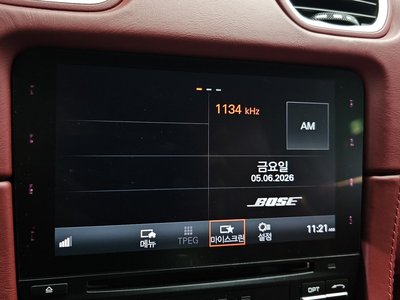 صورة مصغرة 32 لـ 2019 Porsche 718