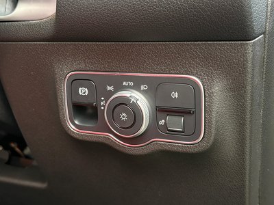 MERCEDES-BENZ GLB - 7