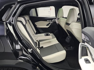 2025 BMW X2 缩略图 17