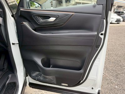 2025 TOYOTA ALPHARD 缩略图 37