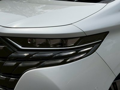 TOYOTA ALPHARD - 6