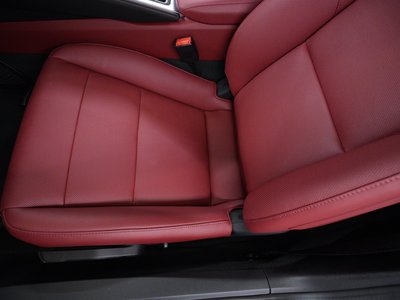 صورة 8 لـ 2025 Porsche 718