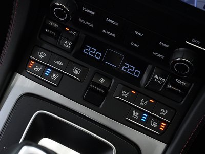 صورة مصغرة 14 لـ 2025 Porsche 718