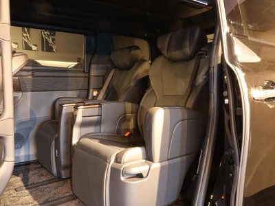 صورة 6 لـ 2026 Toyota ALPHARD