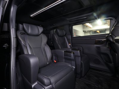 2026 Toyota ALPHARD thumbnail 12