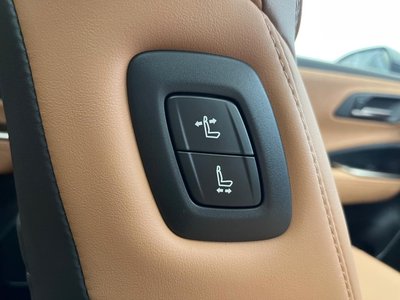 صورة 45 لـ 2024 Toyota CROWN SPORT