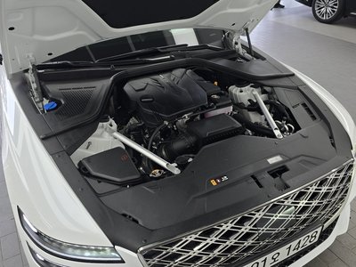 GENESIS G80 (RG3) - 7