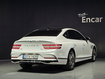 GENESIS G80 (RG3) - 3