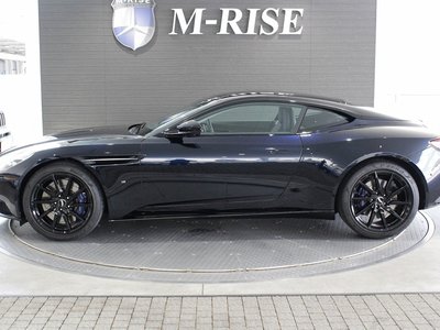 2017 Aston Martin DB11 photo 13