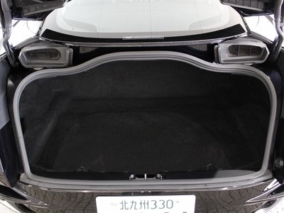 2017 Aston Martin DB11 photo 15
