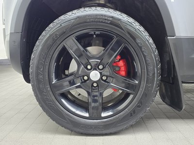 LAND ROVER DEFENDER - 6