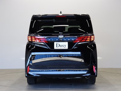 TOYOTA ALPHARD - 4