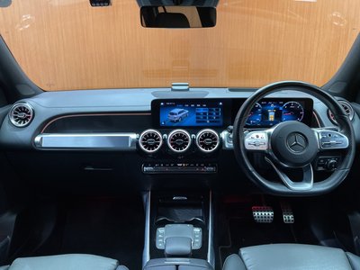 MERCEDES-BENZ GLB - 4
