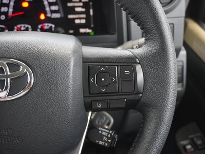 صورة مصغرة 27 لـ 2024 Toyota LAND CRUISER 70