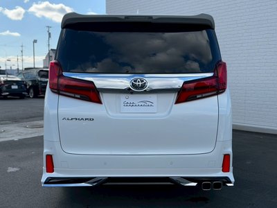 TOYOTA ALPHARD - 10