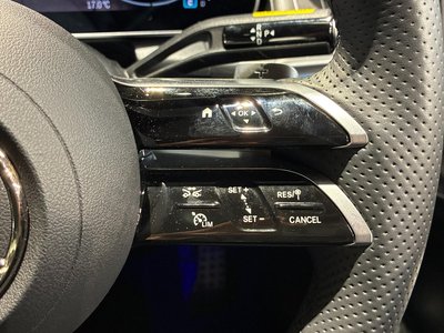 MERCEDES-BENZ GLC - 7