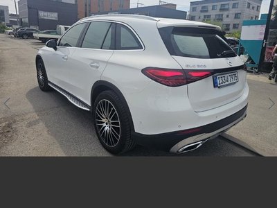 MERCEDES-BENZ GLC - 8