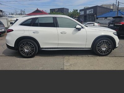 MERCEDES-BENZ GLC - 6
