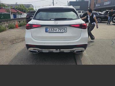 MERCEDES-BENZ GLC - 7