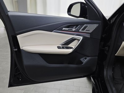 2024 BMW IX2 缩略图 18