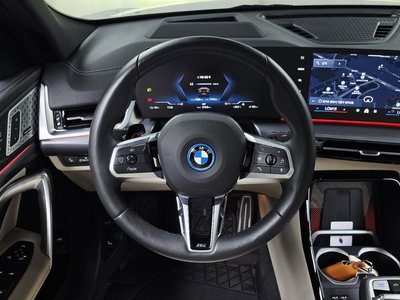 2024 BMW IX2 缩略图 19