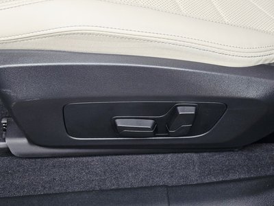 2024 BMW IX2 缩略图 30