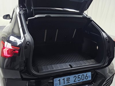 2024 BMW IX2 缩略图 25