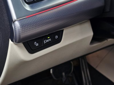 2024 BMW IX2 缩略图 27