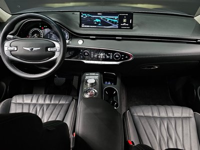 صورة 5 لـ 2023 Genesis GV70
