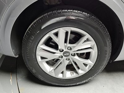 صورة 6 لـ 2023 Genesis GV70