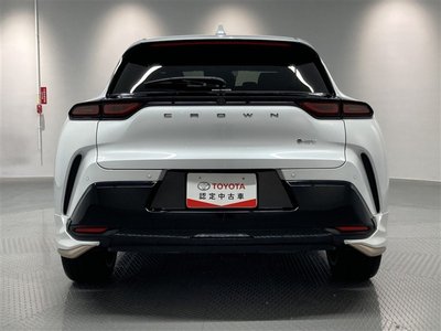 TOYOTA CROWN - 8